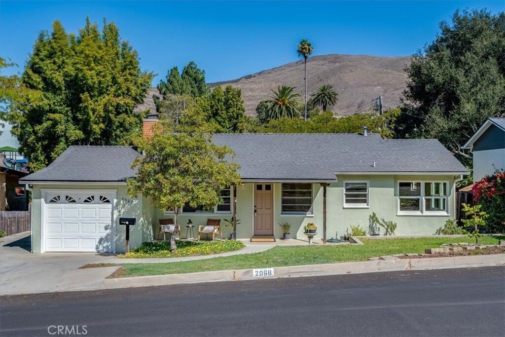 Property Photo:  2068 Sierra  CA 93401 