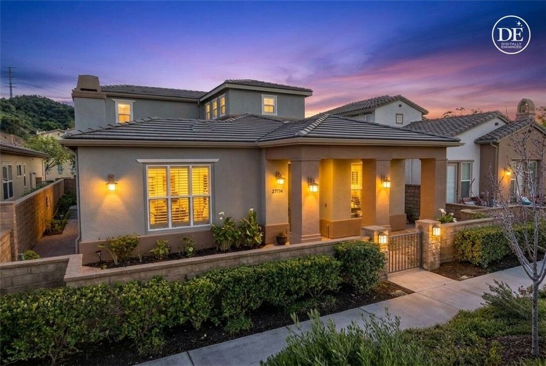 Property Photo:  23734 Mahogany Court  CA 91354 