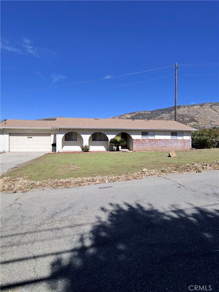 Property Photo:  35244 Ivy  CA 92399 