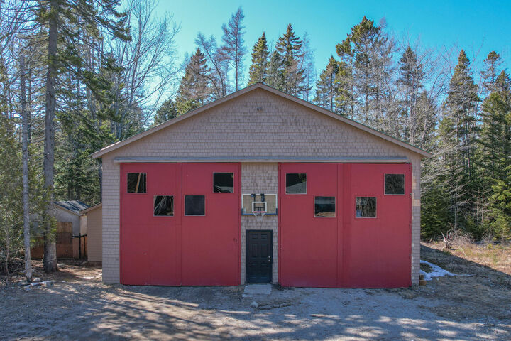Property Photo:  93 Goods Point Road 4  ME 04680 