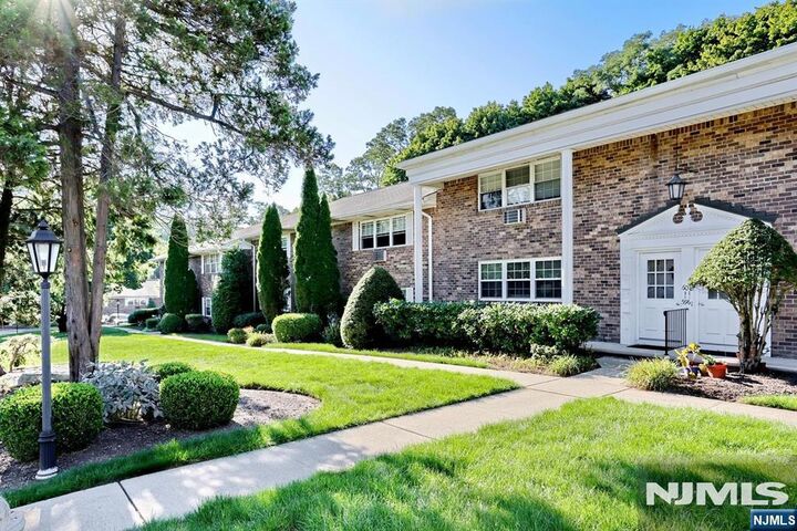 Property Photo:  66 N Franklin Turnpike 59  NJ 07446 