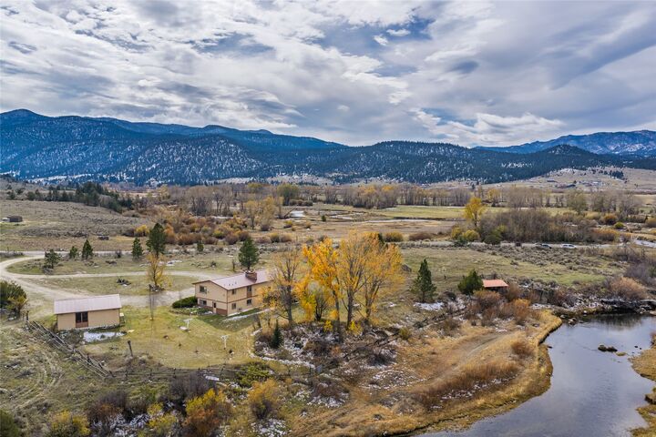 Property Photo:  39 Hubbard Lane  MT 59632 