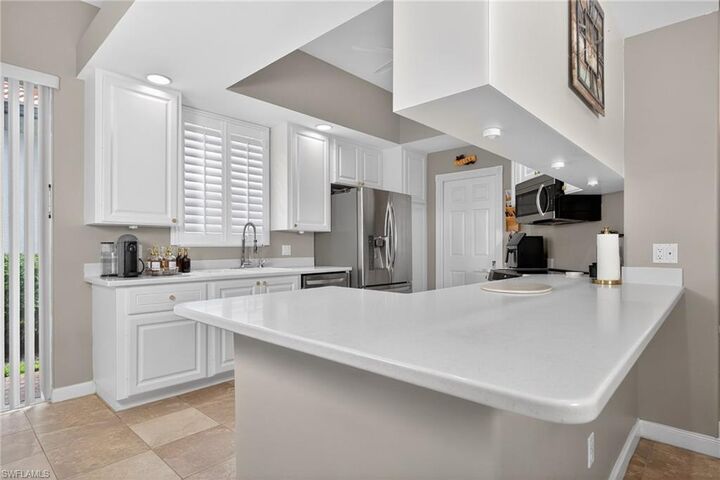 Property Photo:  2271 Heydon Cir W  FL 34120 