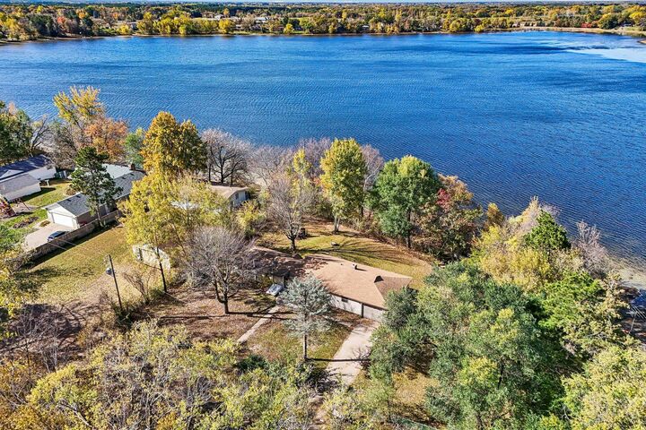Property Photo:  31552 London Drive NE  MN 55008 