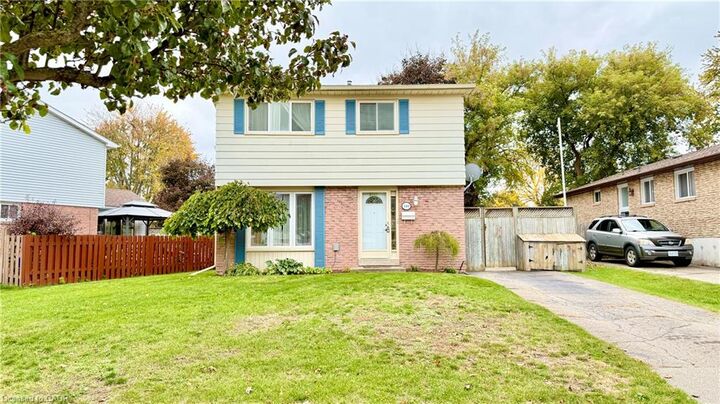 Property Photo:  140 Woodlawn Avenue  ON N3R 6S2 