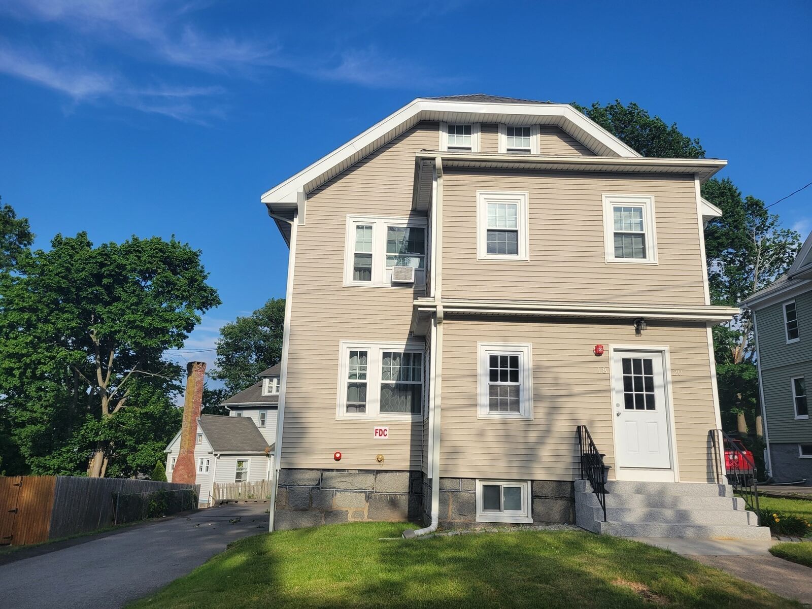 Property Photo:  20 Roselin Ave 3  MA 02169 