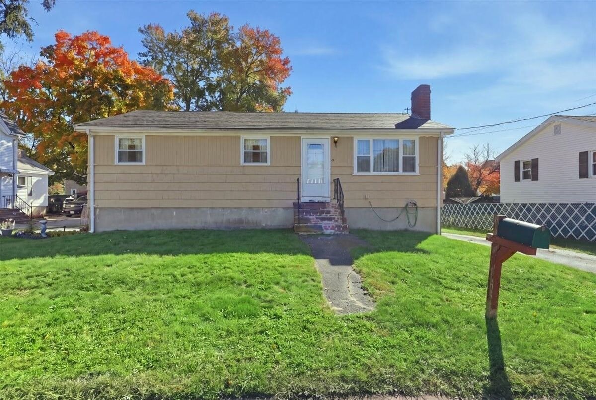 Property Photo:  13 Horton St  MA 02780 