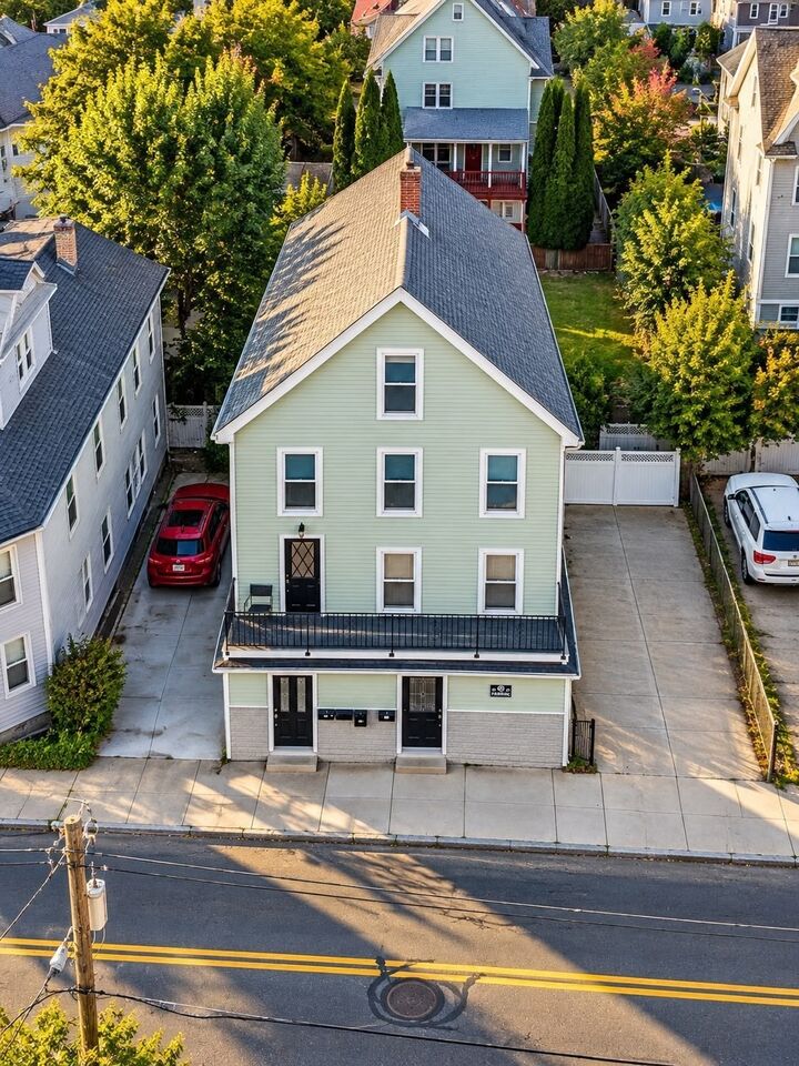 Property Photo:  321-323 Lawrence St  MA 01850 