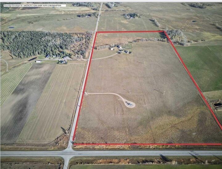 Property Photo:  33023 Range Road 50  AB T0M 1X0 