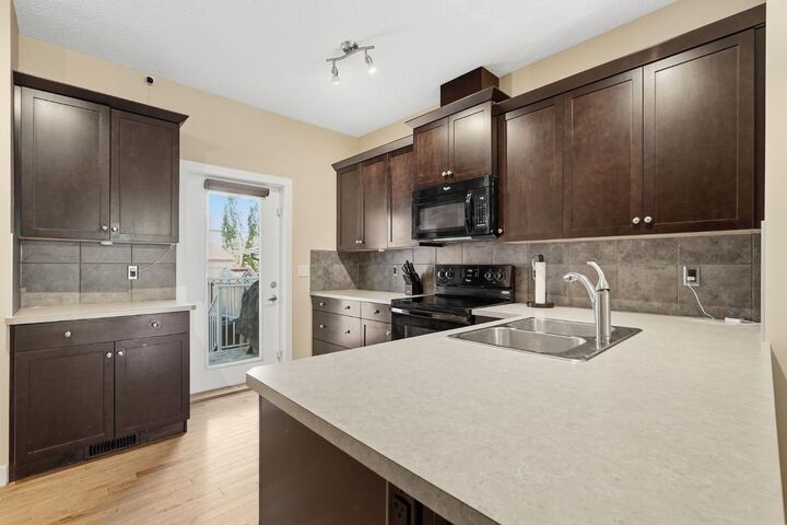 Property Photo:  102 Clydesdale Way  AB T4C 0L6 