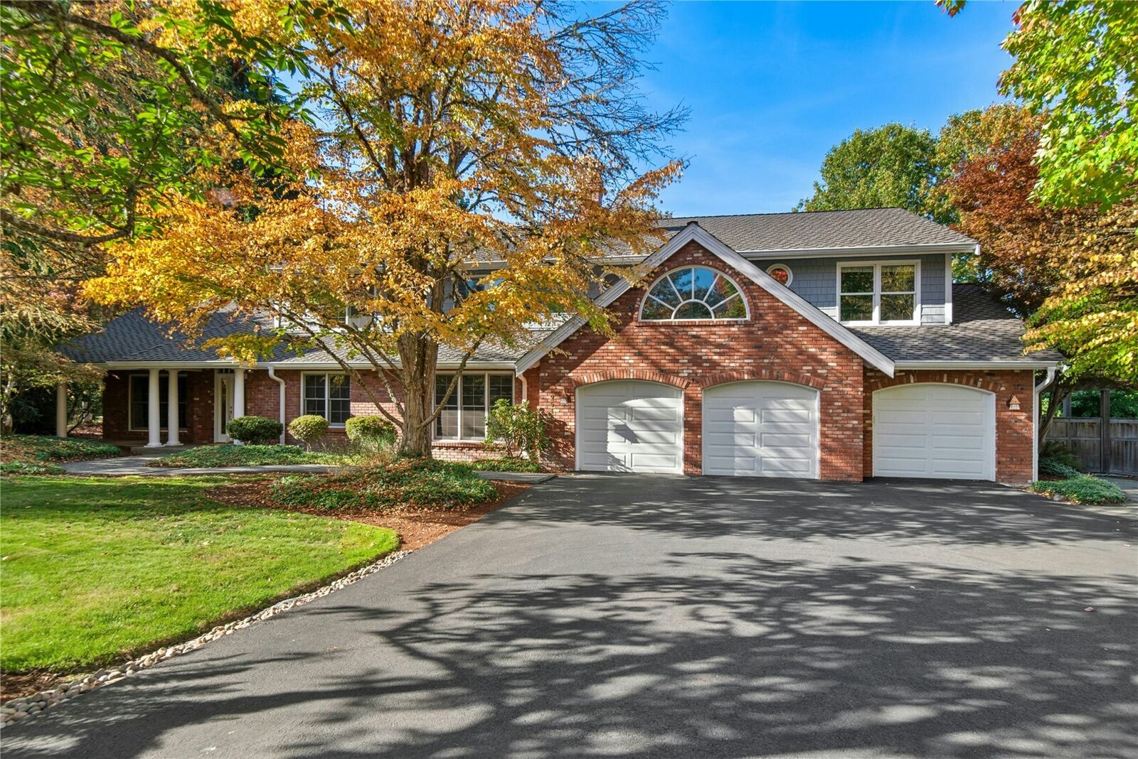 Property Photo: 2515 263rd Court NE WA 98053