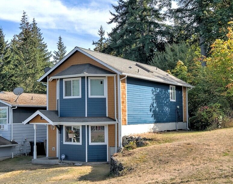 Property Photo:  1029 W Harvard Avenue  WA 98584 