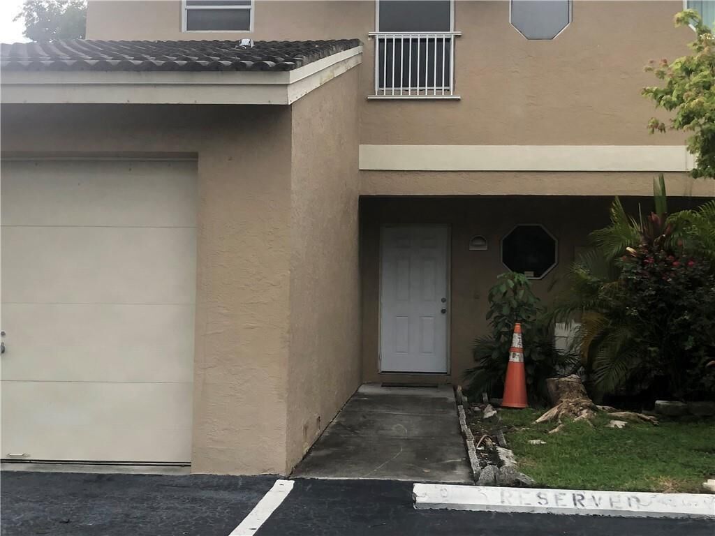Property Photo:  3783 NW 91st Lane 3783  FL 33351 
