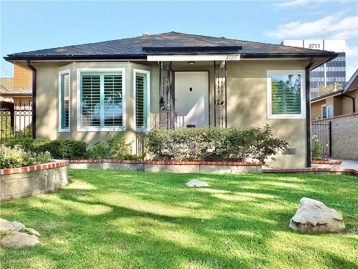 Property Photo: 3726 Weston Place CA 90807