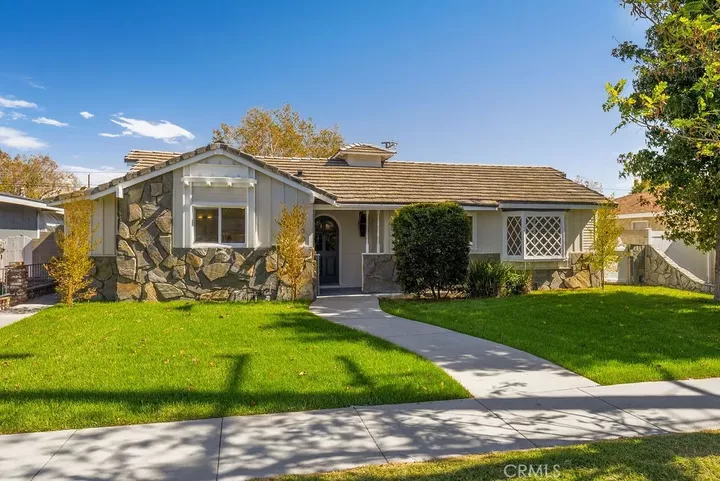 Property Photo:  3136 Palo Verde Avenue  CA 90808 