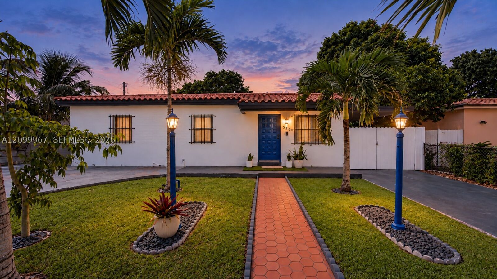 Property Photo:  550 E 10th Ave  FL 33010 