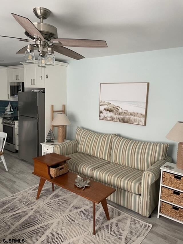 Property Photo:  928 Wesley Ave 210  NJ 08226-4736 