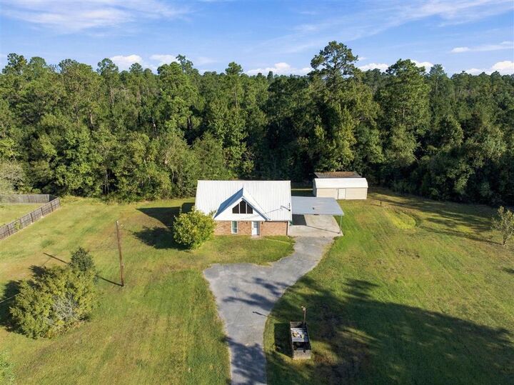 Property Photo:  438 N Kingston Square N  LA 70611 