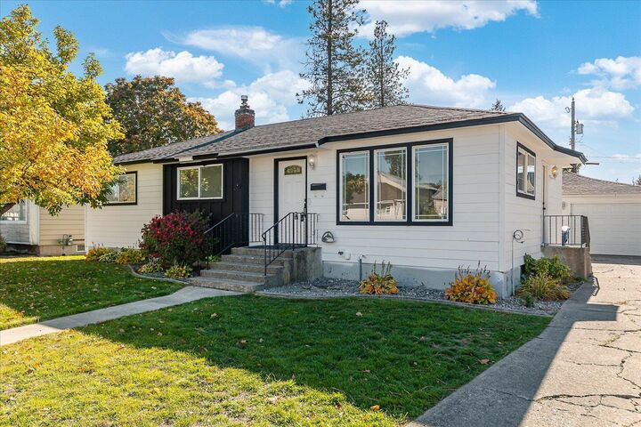 Property Photo:  4309 W Rowan Ave  WA 99205 