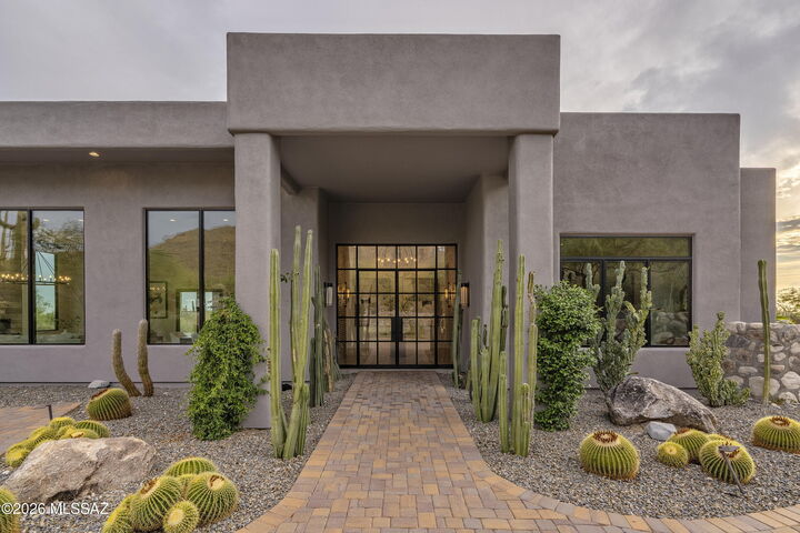 Property Photo:  7993 N Pima Village Court  AZ 85718 