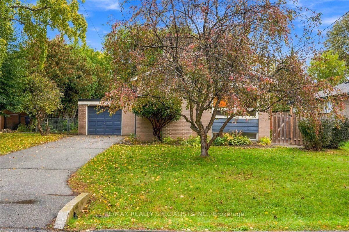 Property Photo:  1199 Whittington Road  ON L5J 3J8 
