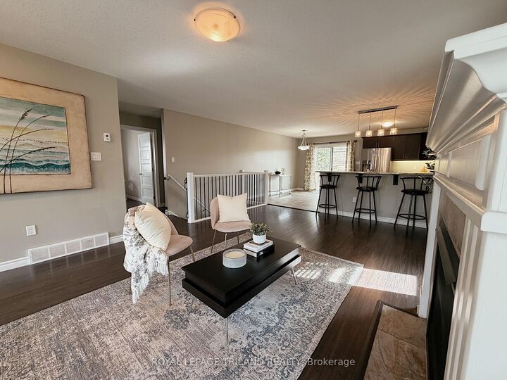 Property Photo:  38 Leesboro Trail  ON N0M 2P0 
