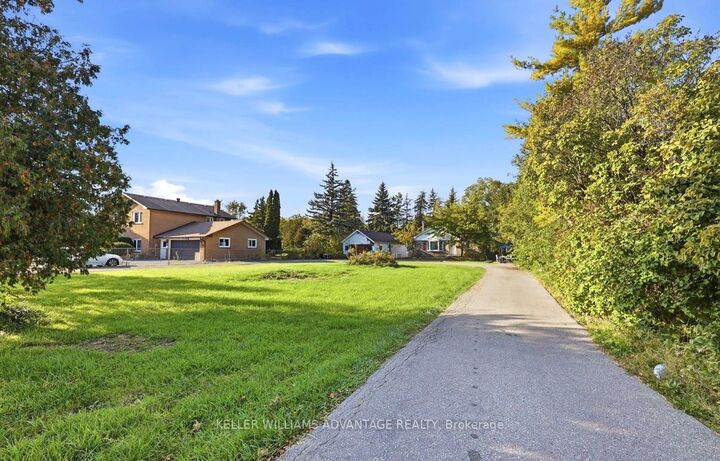 Property Photo:  198 Twyn Rivers Drive  ON L1V 1E4 