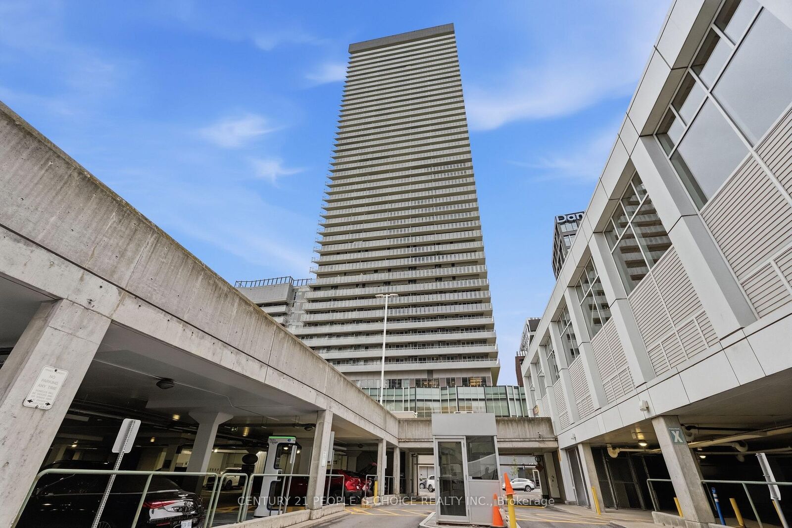 Property Photo:  15 Lower Jarvis Street 817  ON M5E 1R7 