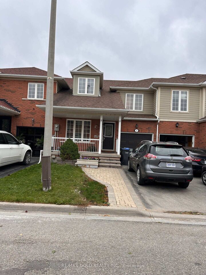 Property Photo:  10 Irene Crescent  ON L7A 2V3 