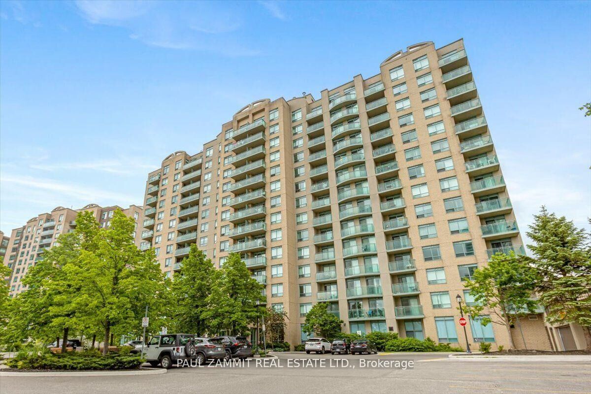 Property Photo:  39 Oneida Crescent 306  ON L4B 4T9 