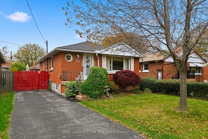Property Photo:  342 East 16th Street  ON L9A 4J9 
