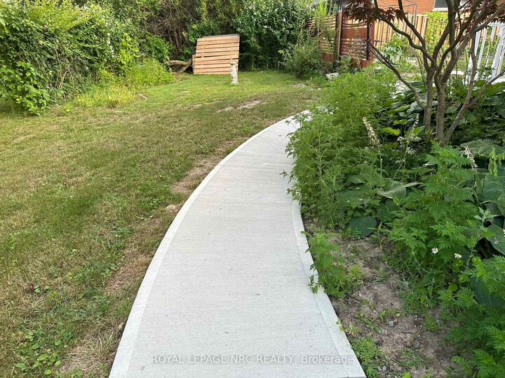 Property Photo:  35 O'Mara Drive Lower  ON L2M 1V3 