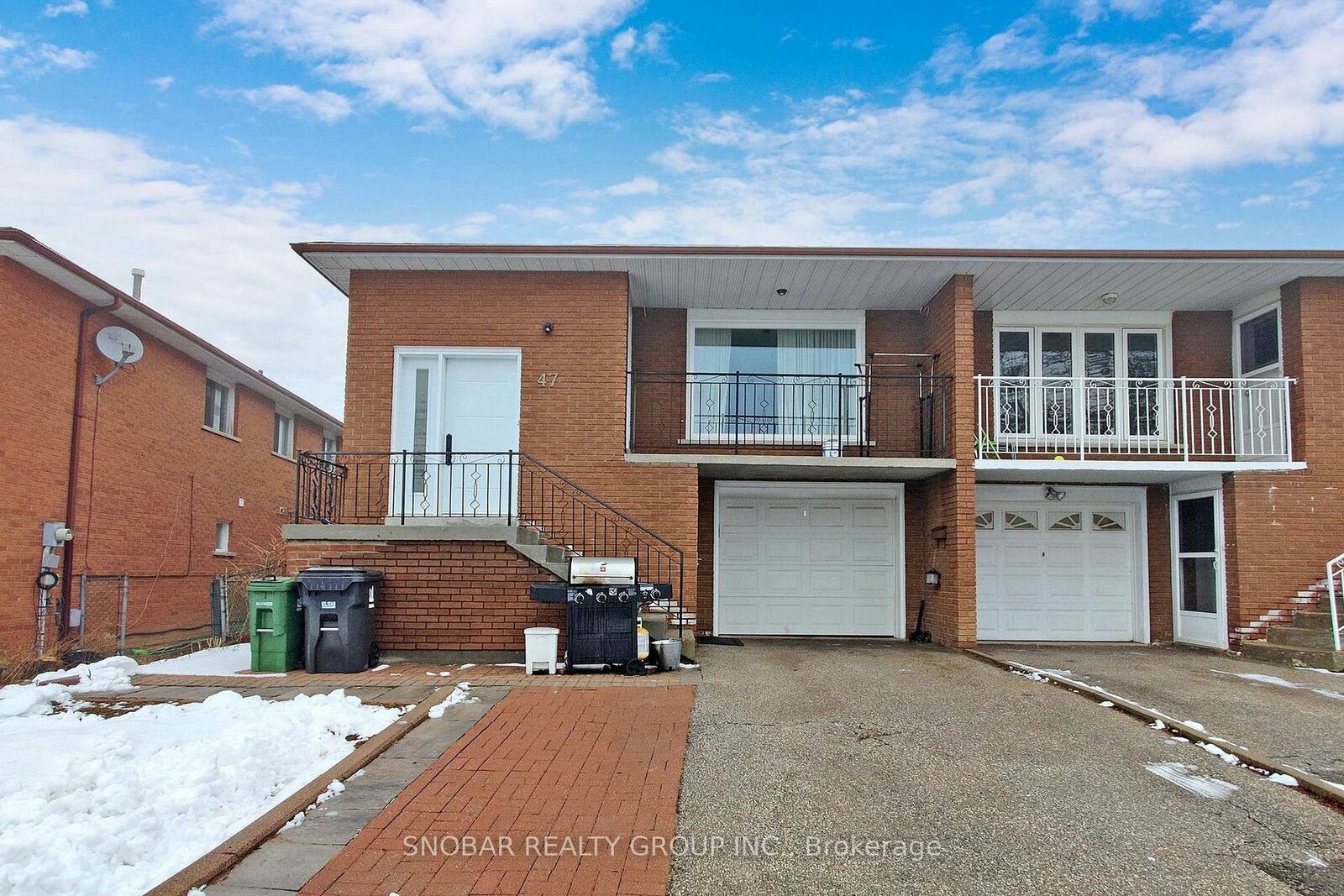 Property Photo:  47 Crayford Drive Middle  ON M1W 3B5 