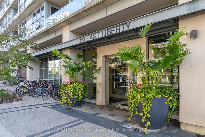 Property Photo:  59 East Liberty Street 1005  ON M6K 3R1 