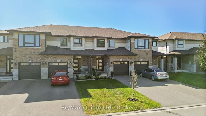 Property Photo:  46 Cottonwood Drive  ON K8N 0J2 