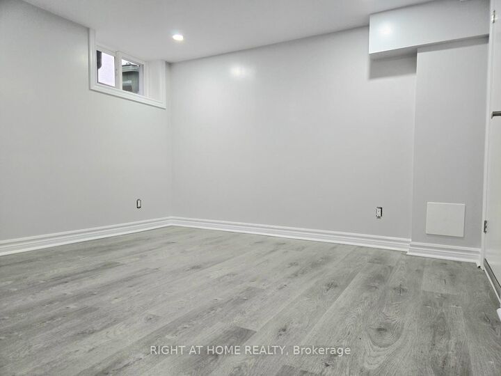 Property Photo:  68 Woodington Avenue Bsmt  ON M4C 3J5 