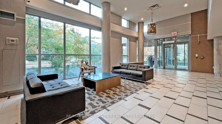 Property Photo:  25 Cole Street 322  ON M5A 4M3 