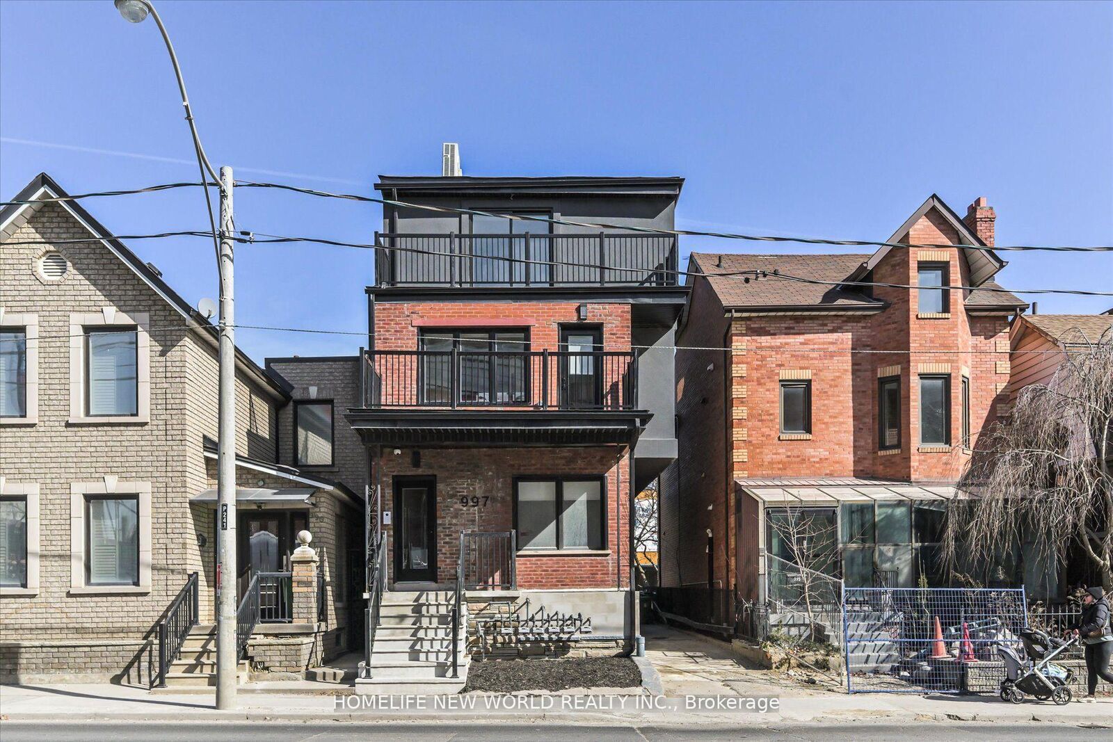 Property Photo:  995 Dufferin Dufferin Street Main  ON M6H 4B2 