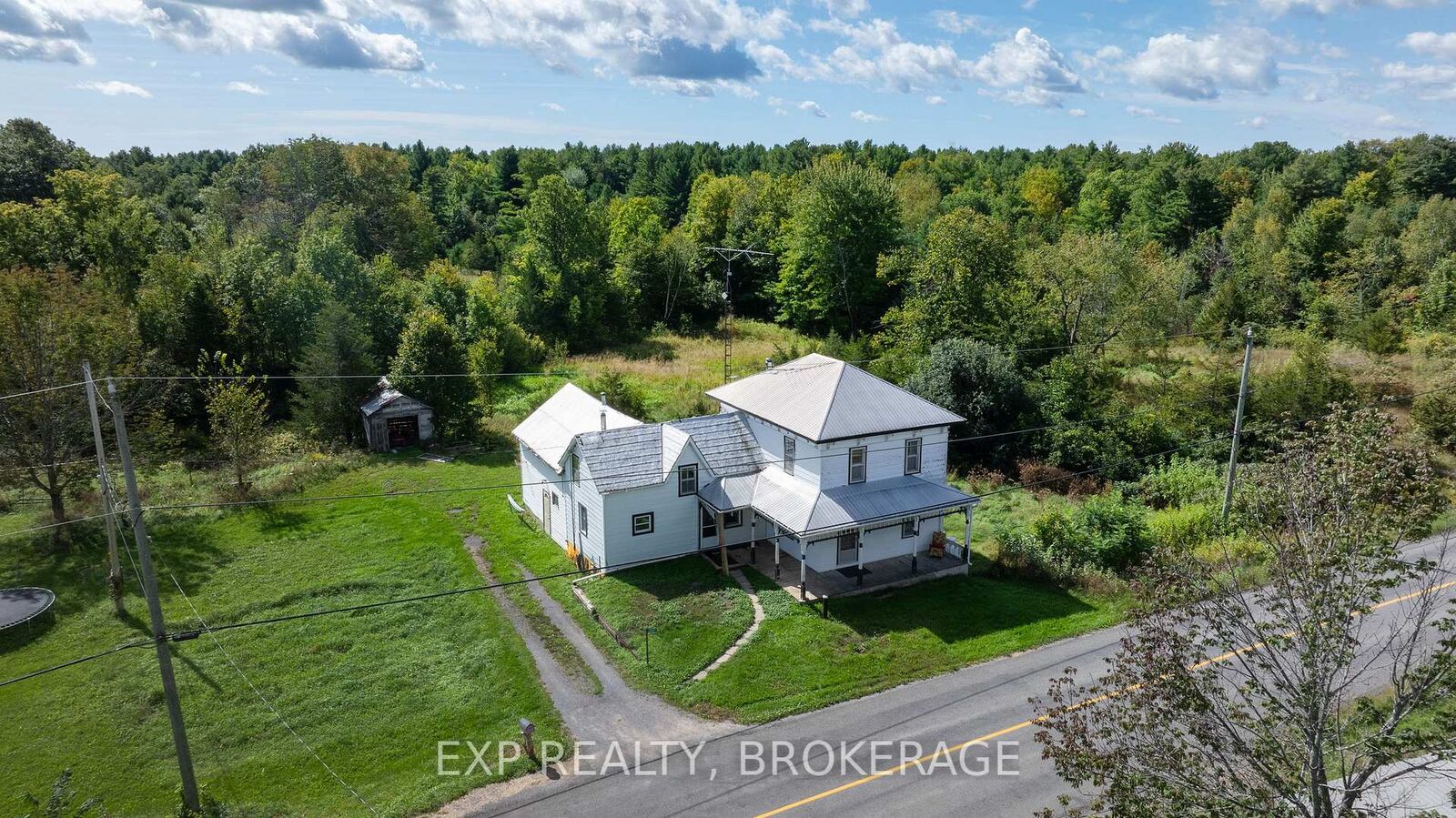 Property Photo:  3697 Desert Lake Road  ON K0H 1W0 