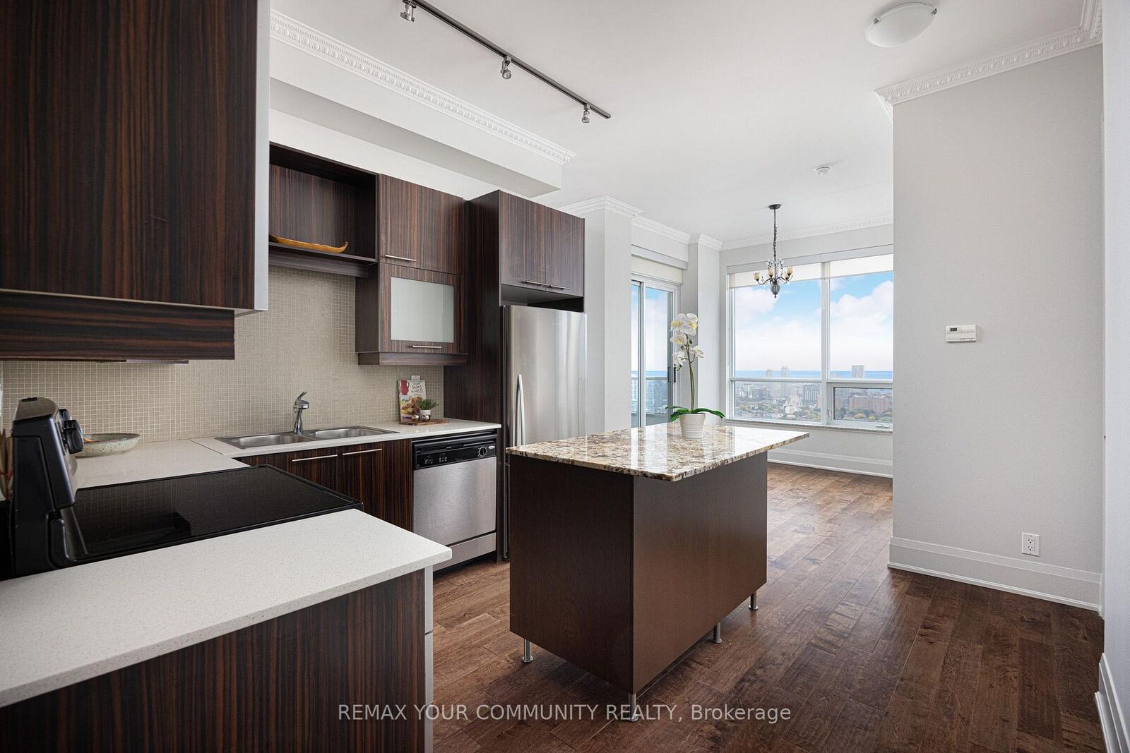 Property Photo:  500 Sherbourne Street 3103  ON M4X 1L1 