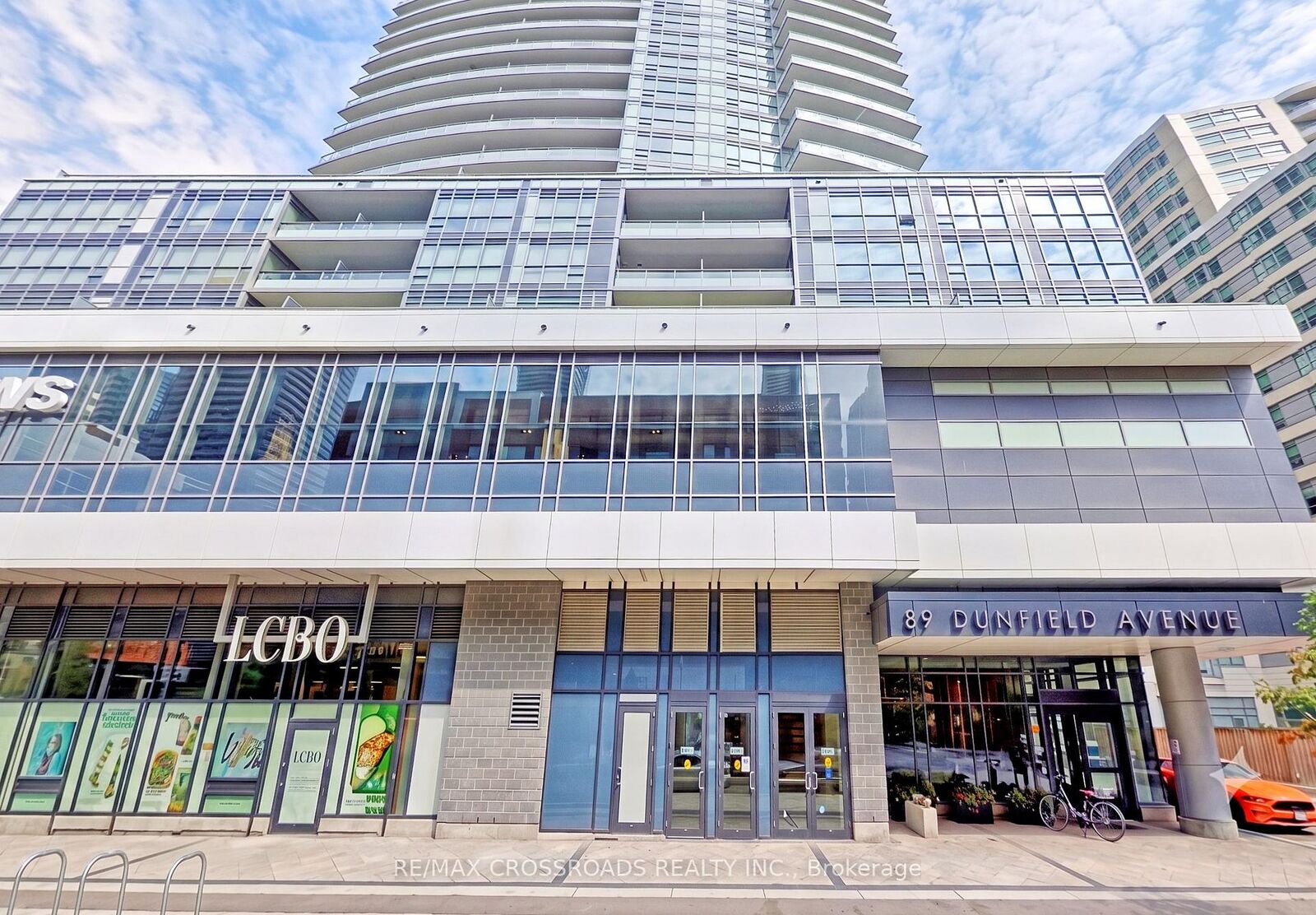 Property Photo:  89 Dunfield Avenue 2202  ON M4S 0A4 