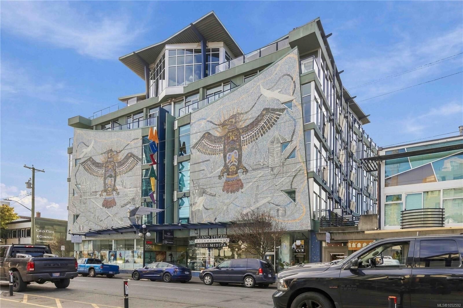 Property Photo:  1061 Fort St #406  BC V8V 5A1 