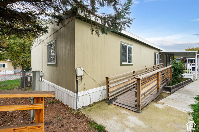 Property Photo: 916 E 1180 S UT 84606