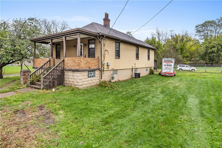Property Photo:  4638 Elizabeth St.  PA 15108 