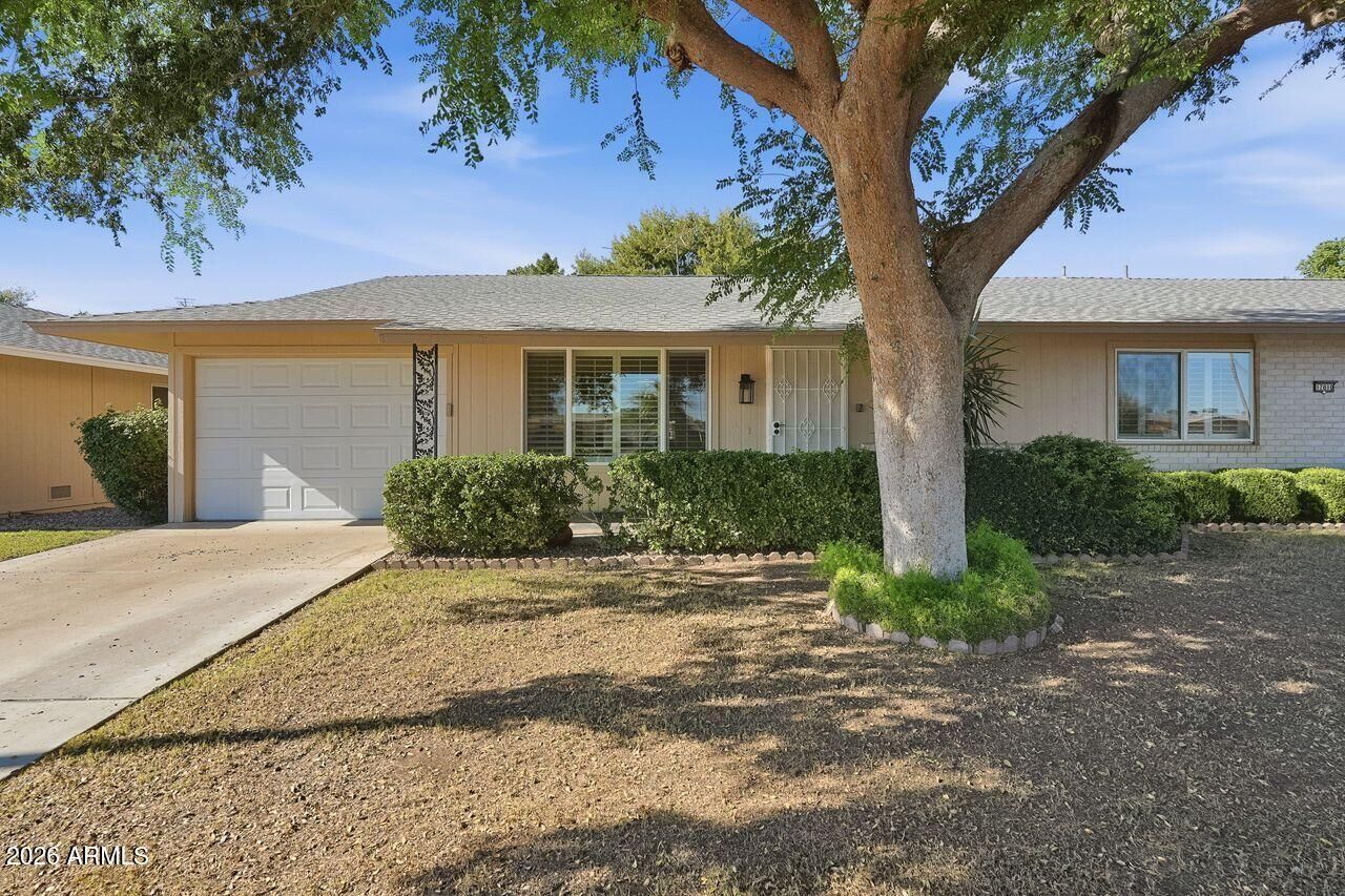 Property Photo: 17810 N Del Webb Boulevard AZ 85373