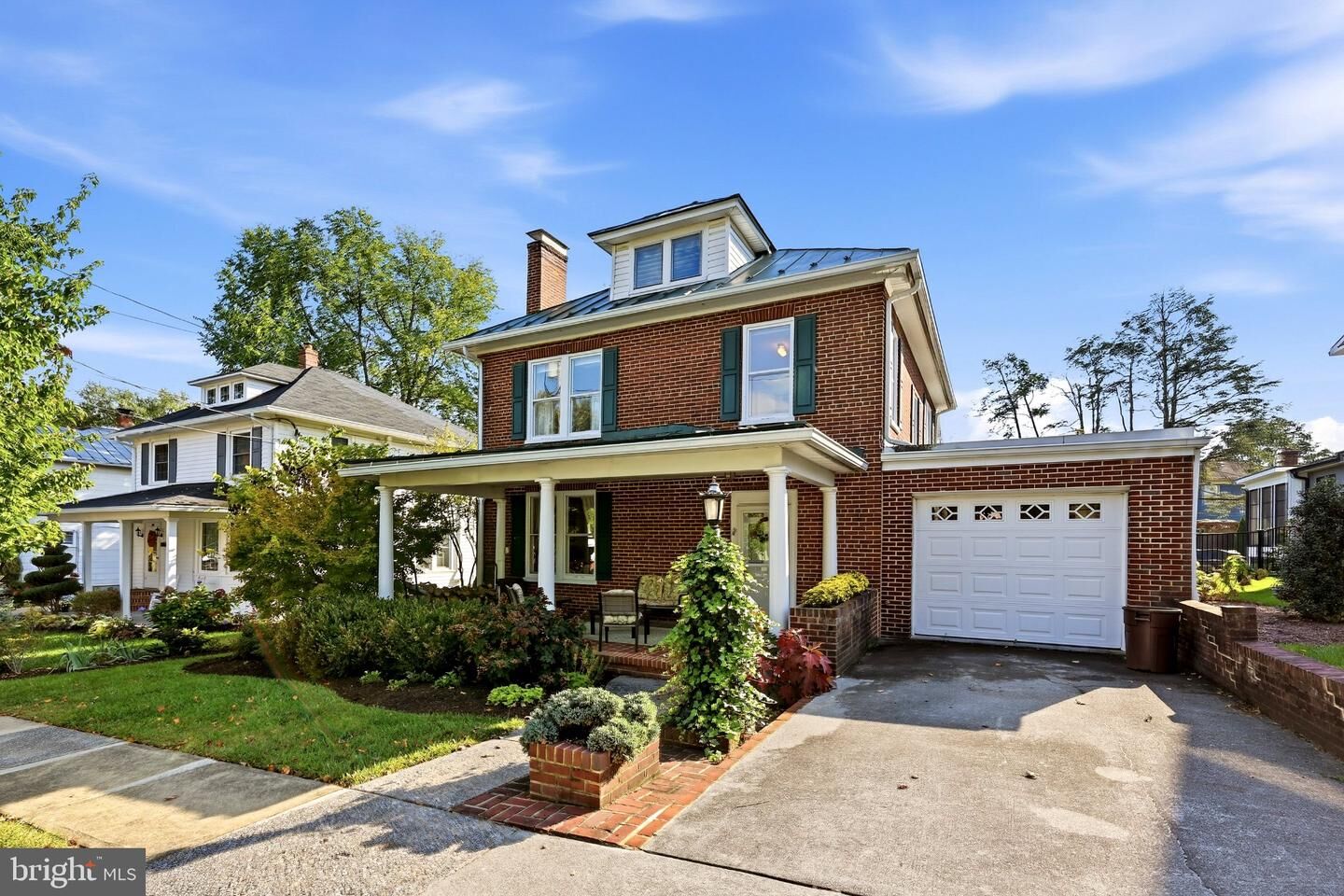 Property Photo:  411 W Cecil Street  VA 22601 