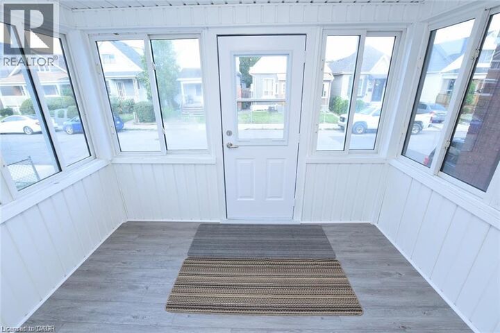 Property Photo: 26 Fairview Avenue ON L8L 7B4