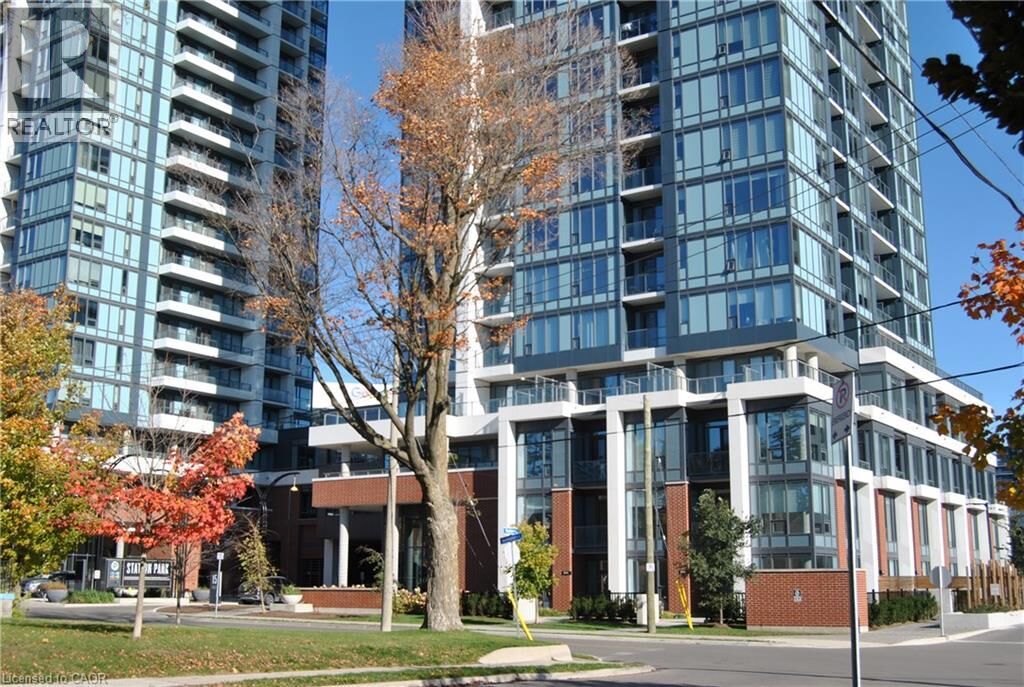 Property Photo:  15 Wellington Street South 2110  ON N2G 0E4 