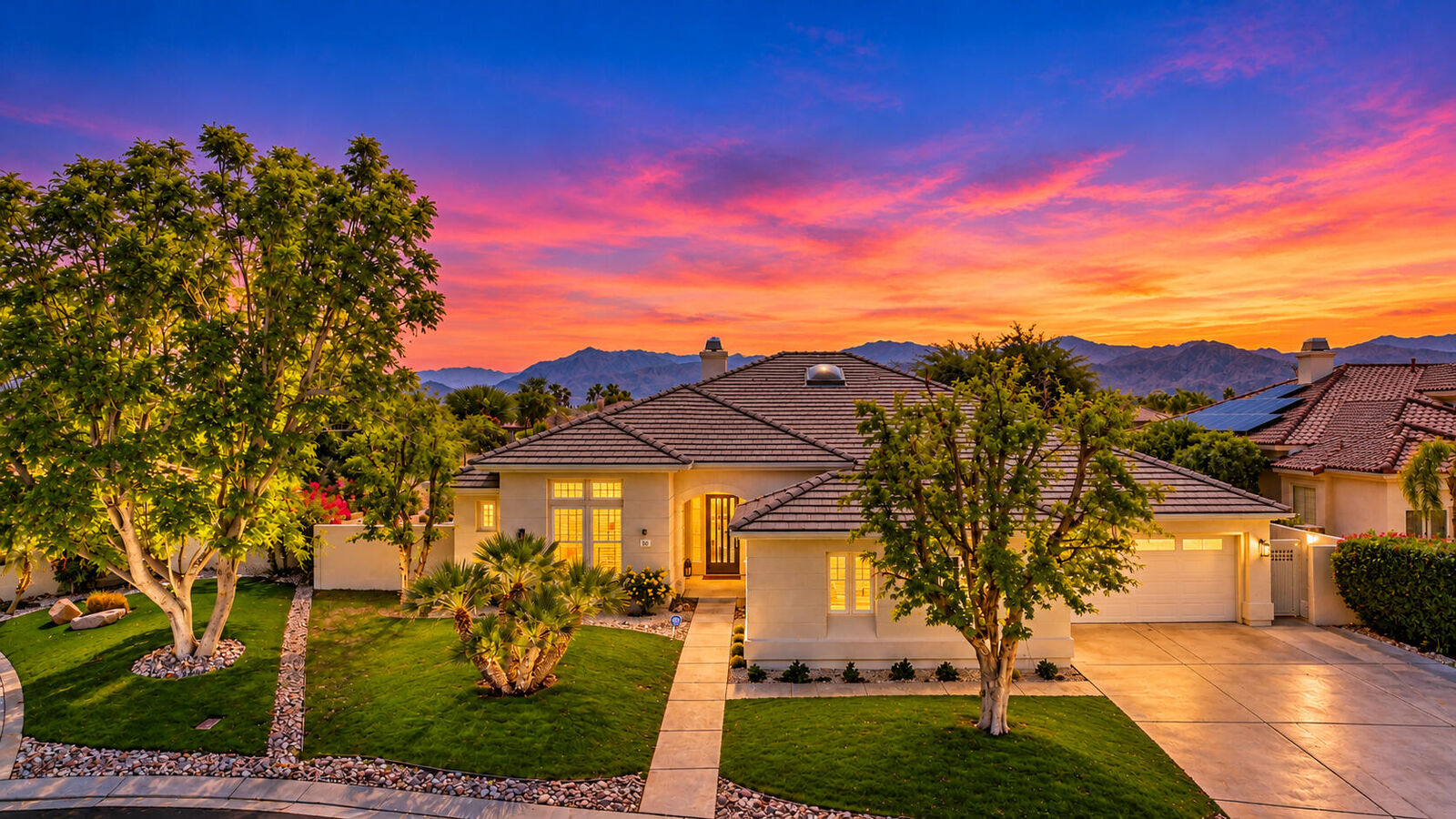 Property Photo:  50 Vista Encantada  CA 92270 