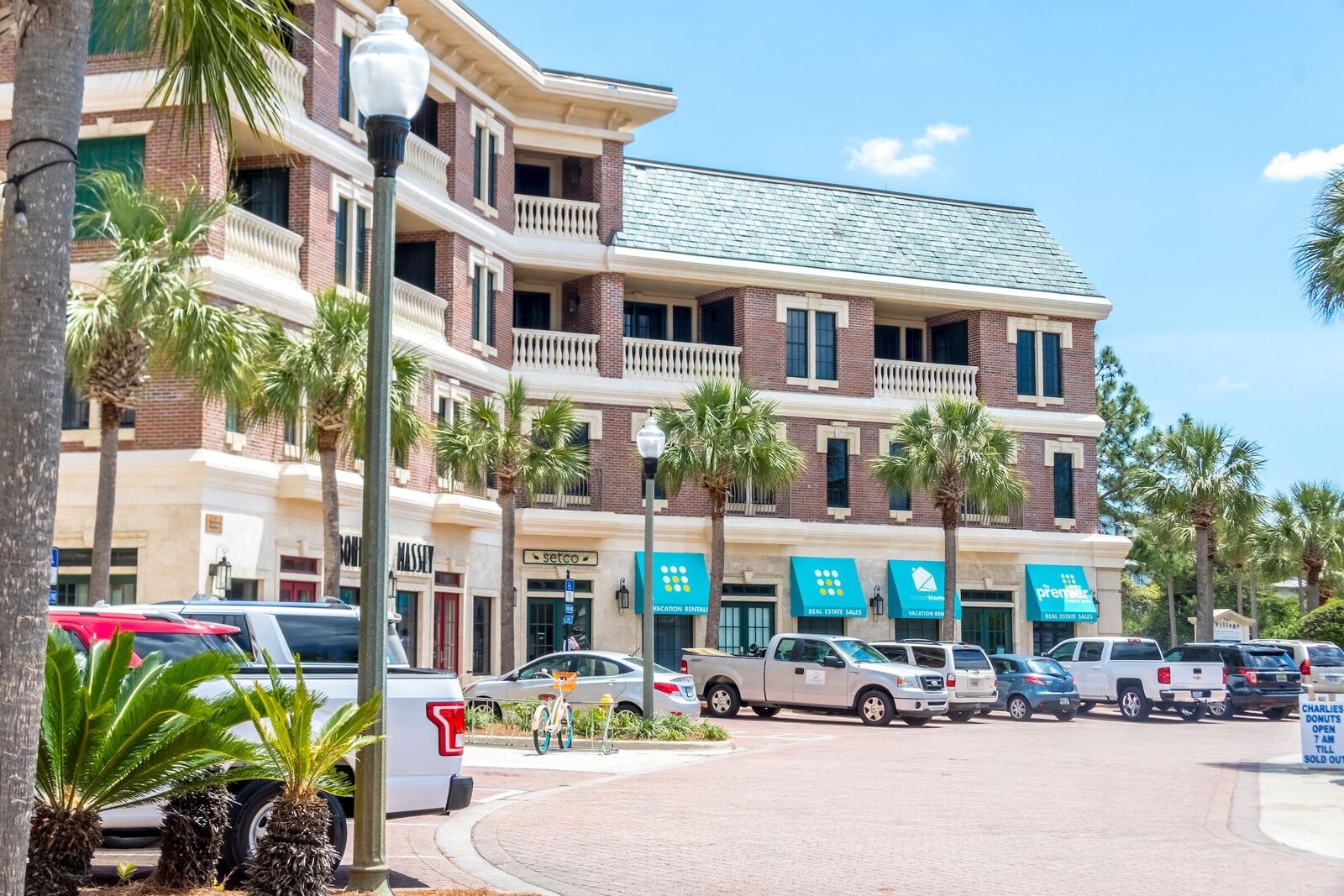 Property Photo: 10343 E Co Highway 30A 314D 314 D FL 32461